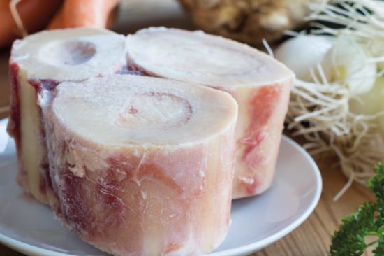 Consultorio nutricional: caldo de huesos para las articulaciones, ajo negro y semillas