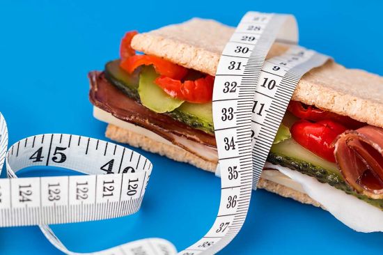 Raciones gigantes, un reclamo corresponsable de la obesidad en Materia Ciencia de El País