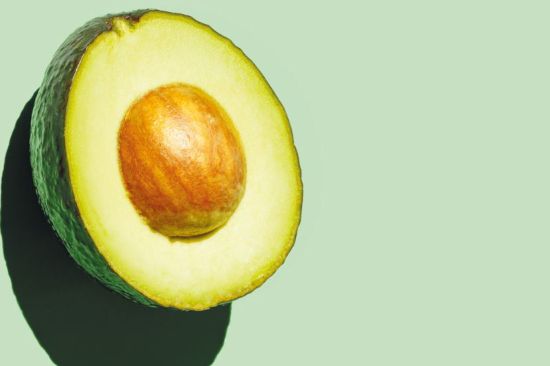 Consultorio nutricional: antioxidantes del aguacate, propiedades del ajo y del agua con gas